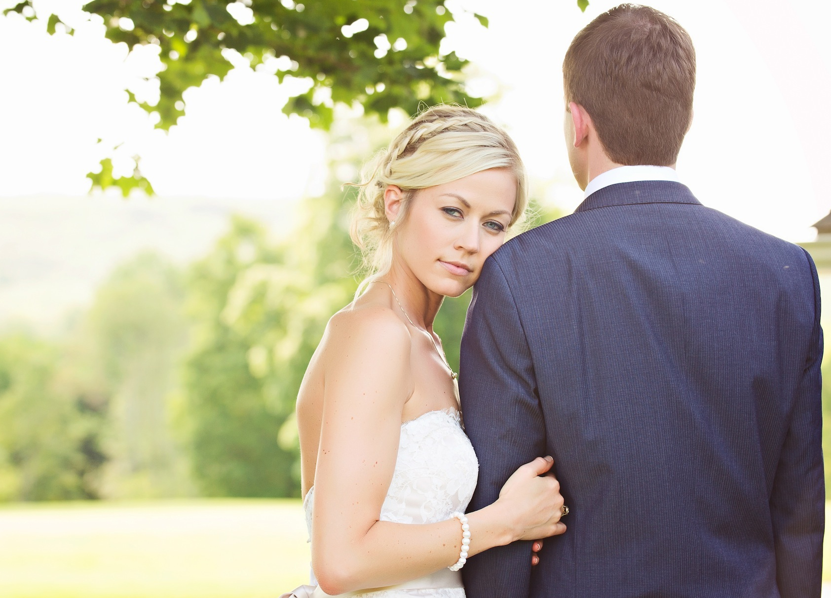 LINDSAY AND AMI- A BEAUTIFUL WEDDING AT CANDLELIGHT FARMS IN SHARON, CT